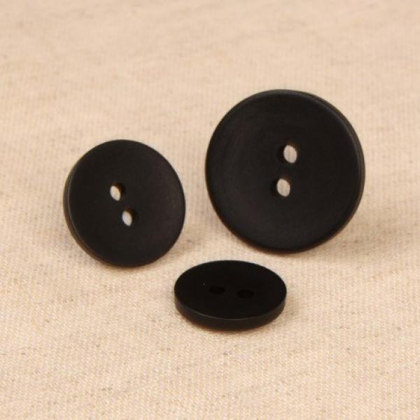 Kunststoffknopf in Schwarz seidenmatt, 15 mm Durchmesser
